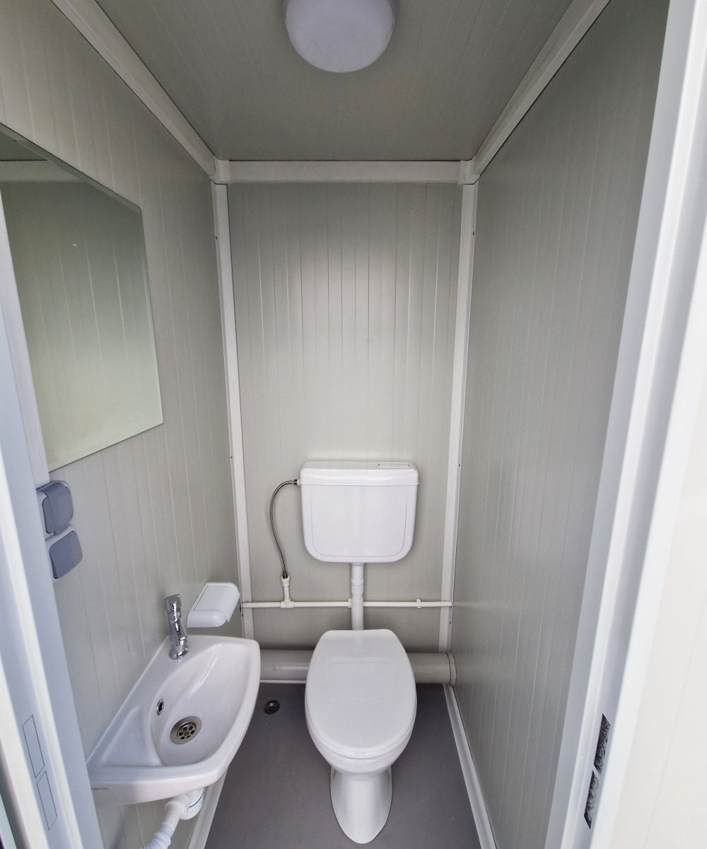 XXL Toilettencontainer mit 8 Kabinen für Veranstaltungen RAL 9002