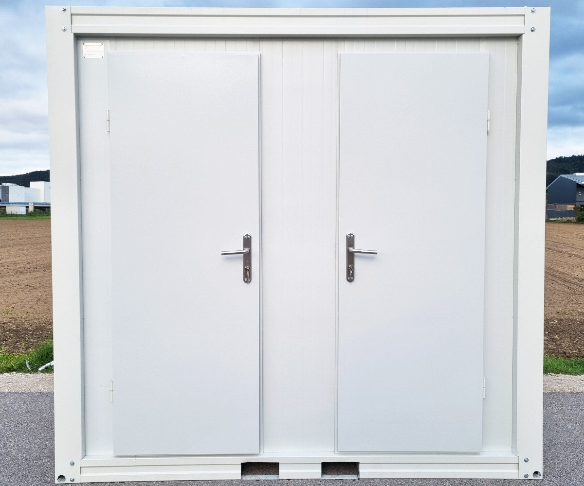 Duschcontainer - Sanitärcontainer als Doppelkabine mit zwei Duschen - RAL9002 weiß