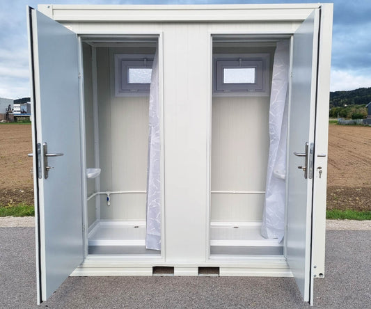Duschcontainer - Sanitärcontainer als Doppelkabine mit zwei Duschen - RAL9002 weiß