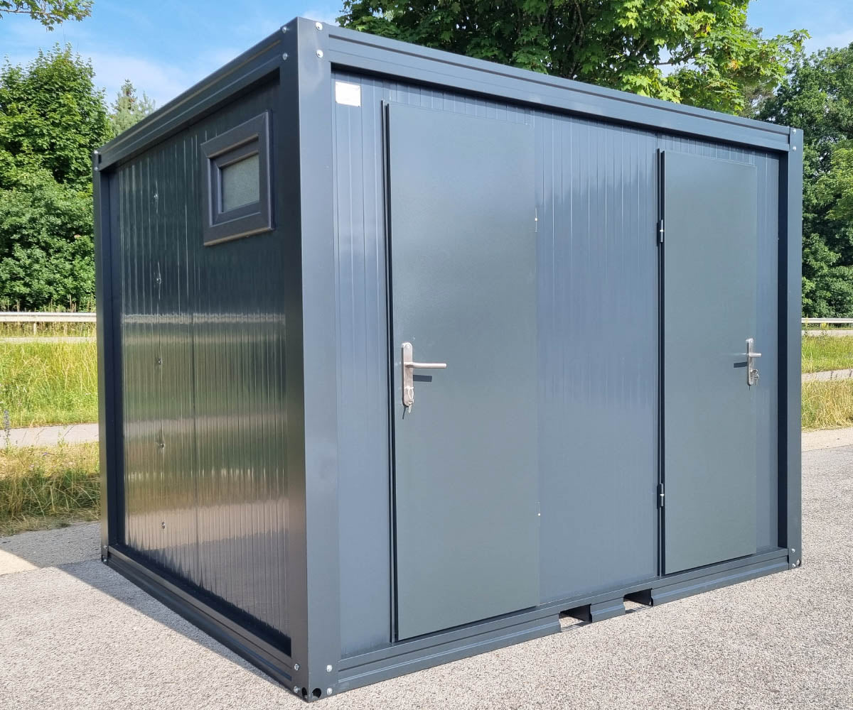 3m PREMIUM Toilettencontainer - Doppelkabine Mann / Frau RAL7016 mit Warmwasser und Heizung